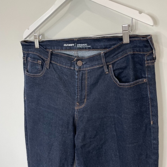 Old Navy Original Mid-Rise Dark Blue Jeans - Picture 2 of 6